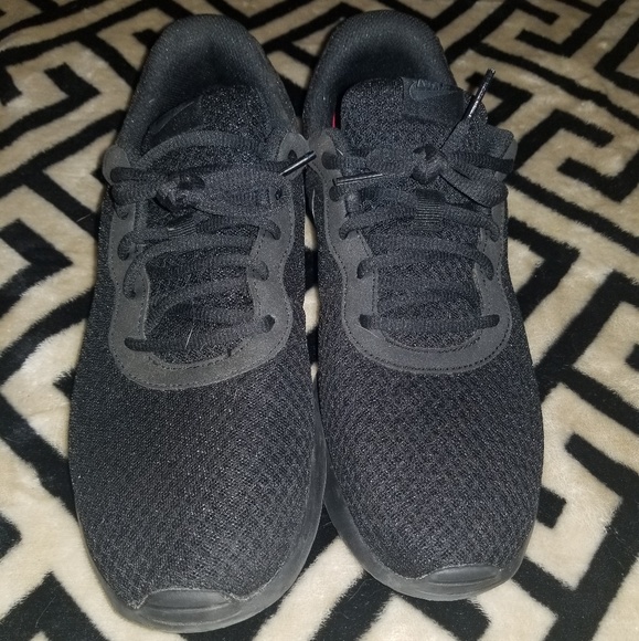 Mens Nike Shoes - Picture 2 of 4